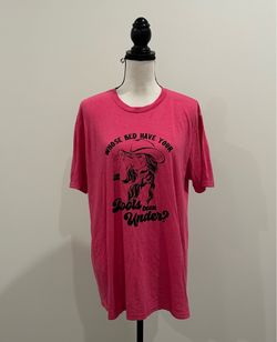 Kitschy Shania Tee