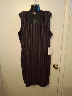 Sleeveless sheath or bodycon-style dress
