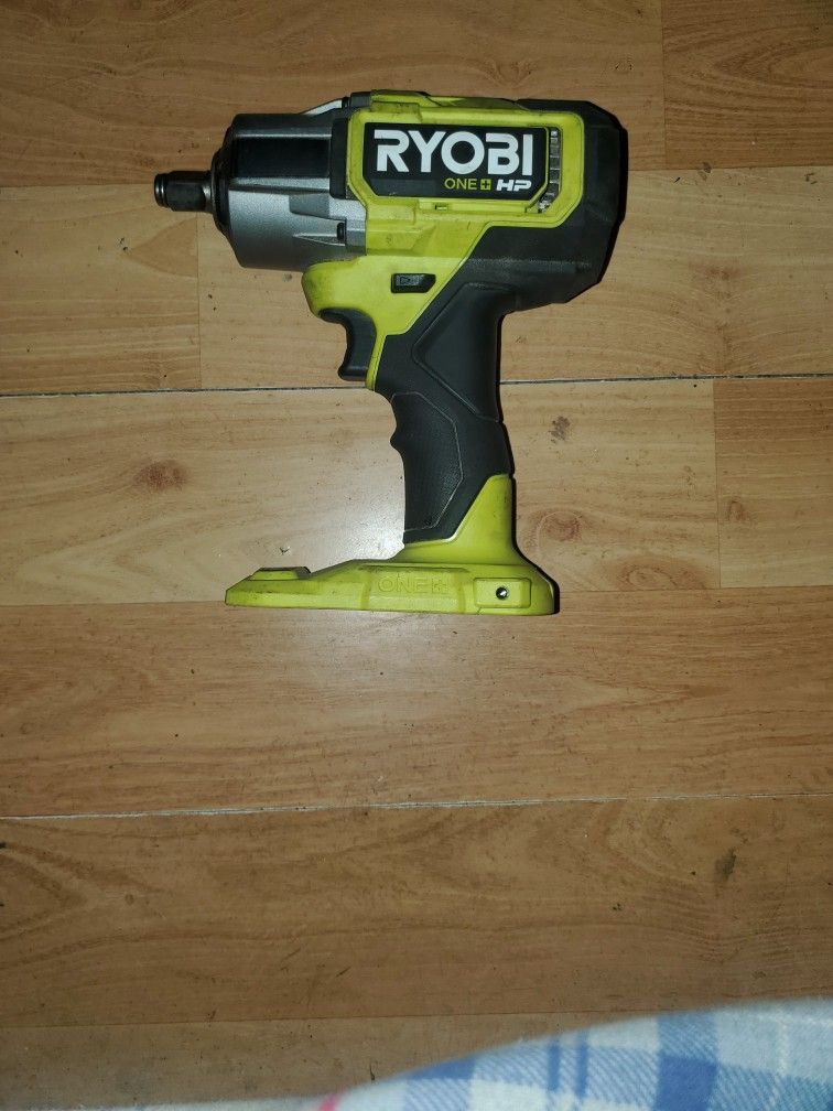 18v RYOBI 1/2" IMPACT DRILL