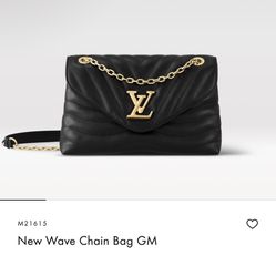 Authentic Louis Vuitton (not a dupe, not a replica) 