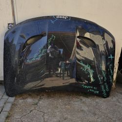 12-21 Jeep Grand Cherokee SRT OEM Hood Bonnet READ 👇🏼👇🏼👇🏼👇🏼