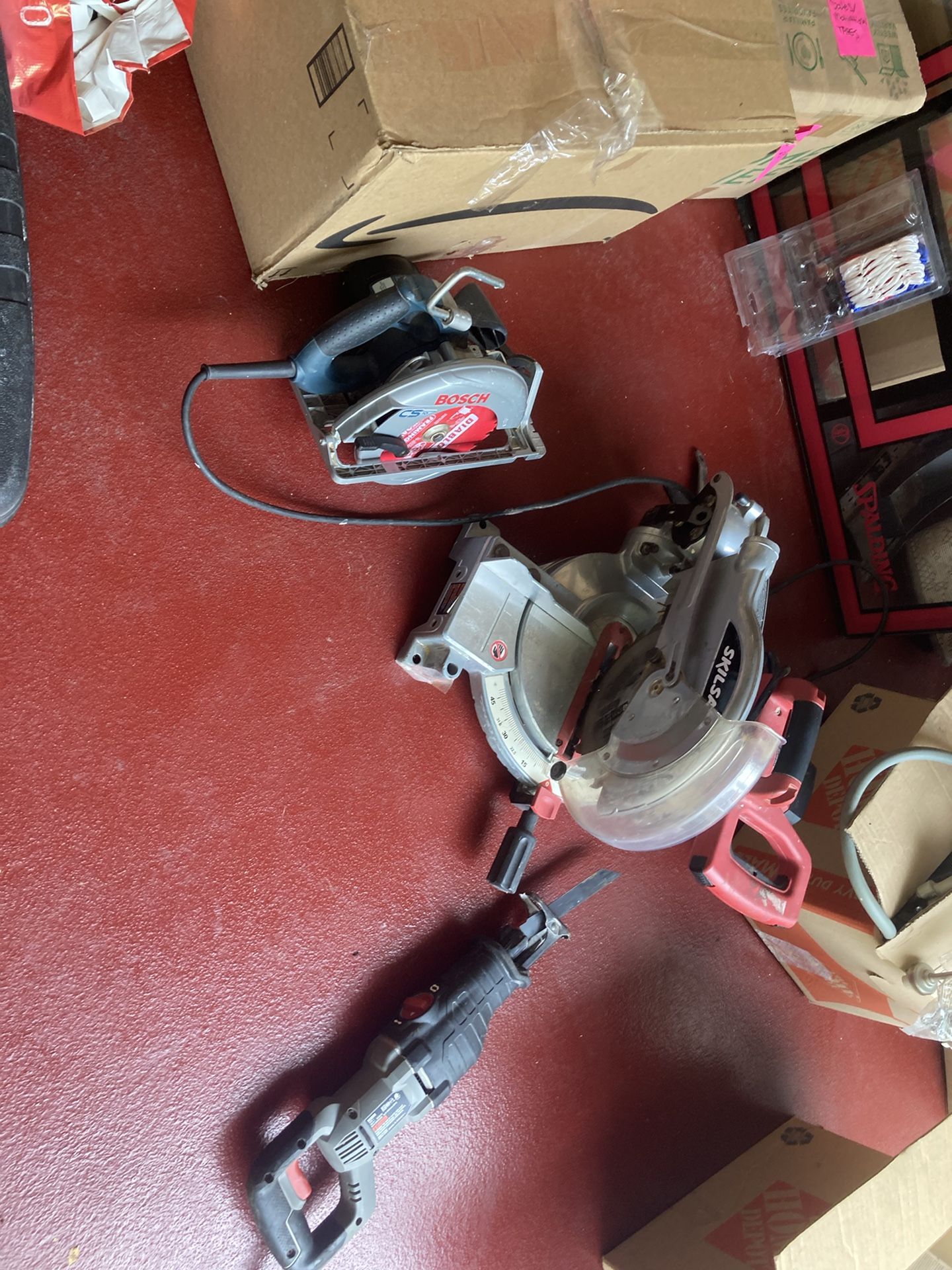 Table, Hand And Saw Saw Saws New