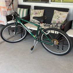 Schwinn Frontier 10 Speed Mountain Bike 
