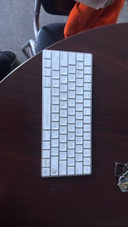 Apple Magic Keyboard Silver