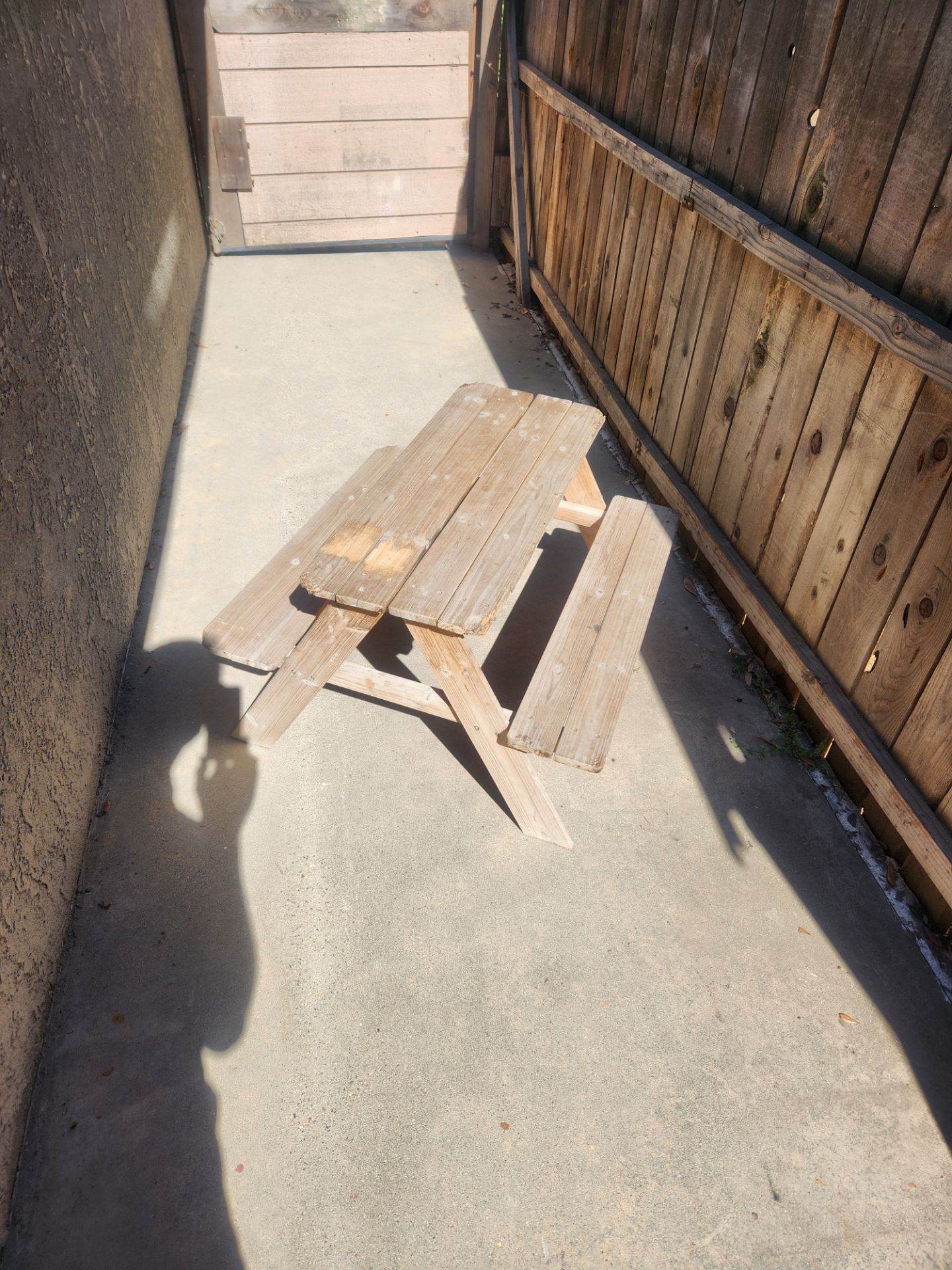 20" tall, 35" long, small size project kids picnic bench