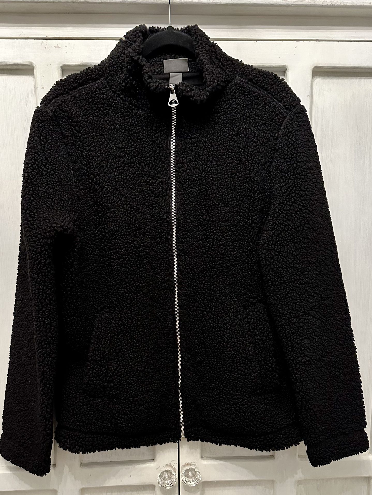 H&M Men’s Black Sherpa Jacket
