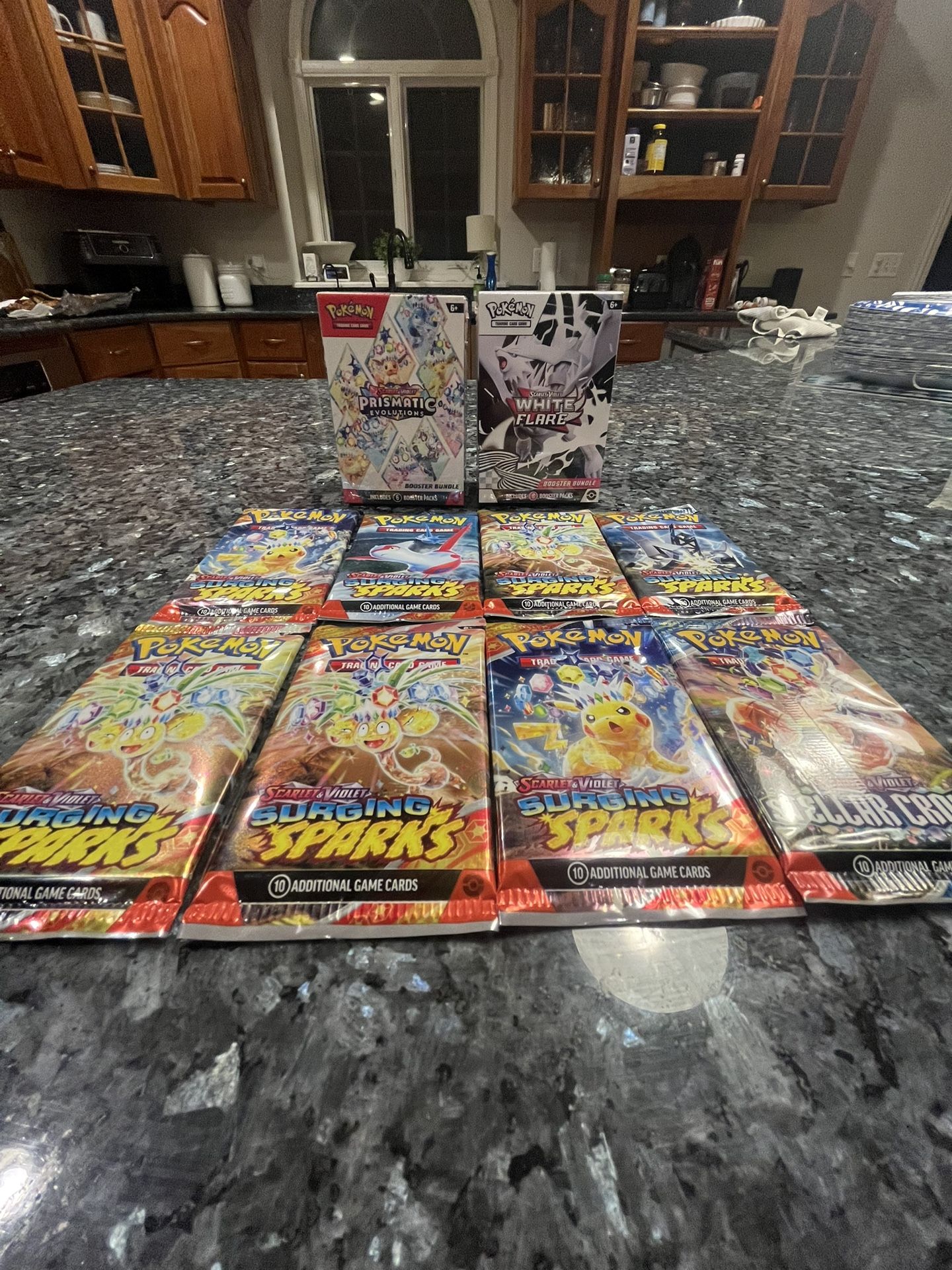 POKEMON TCG Bundle - 3x Booster Bundle & 9x Individually Sealed Packs (28 Packs)