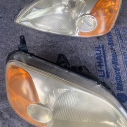 2002 Honda Civic Headlights. 