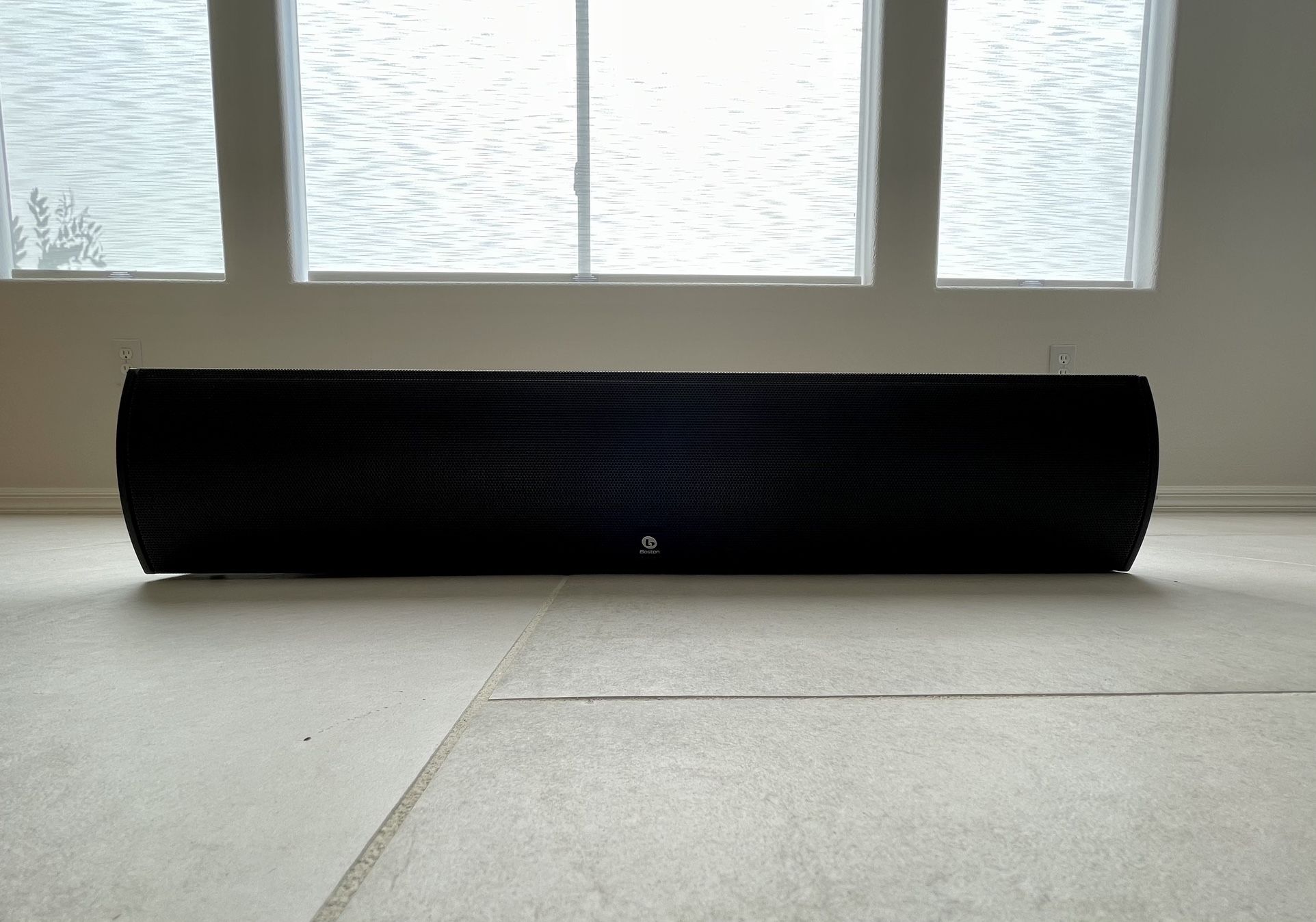 Boston Acoustics P450 On Wall Center Speaker