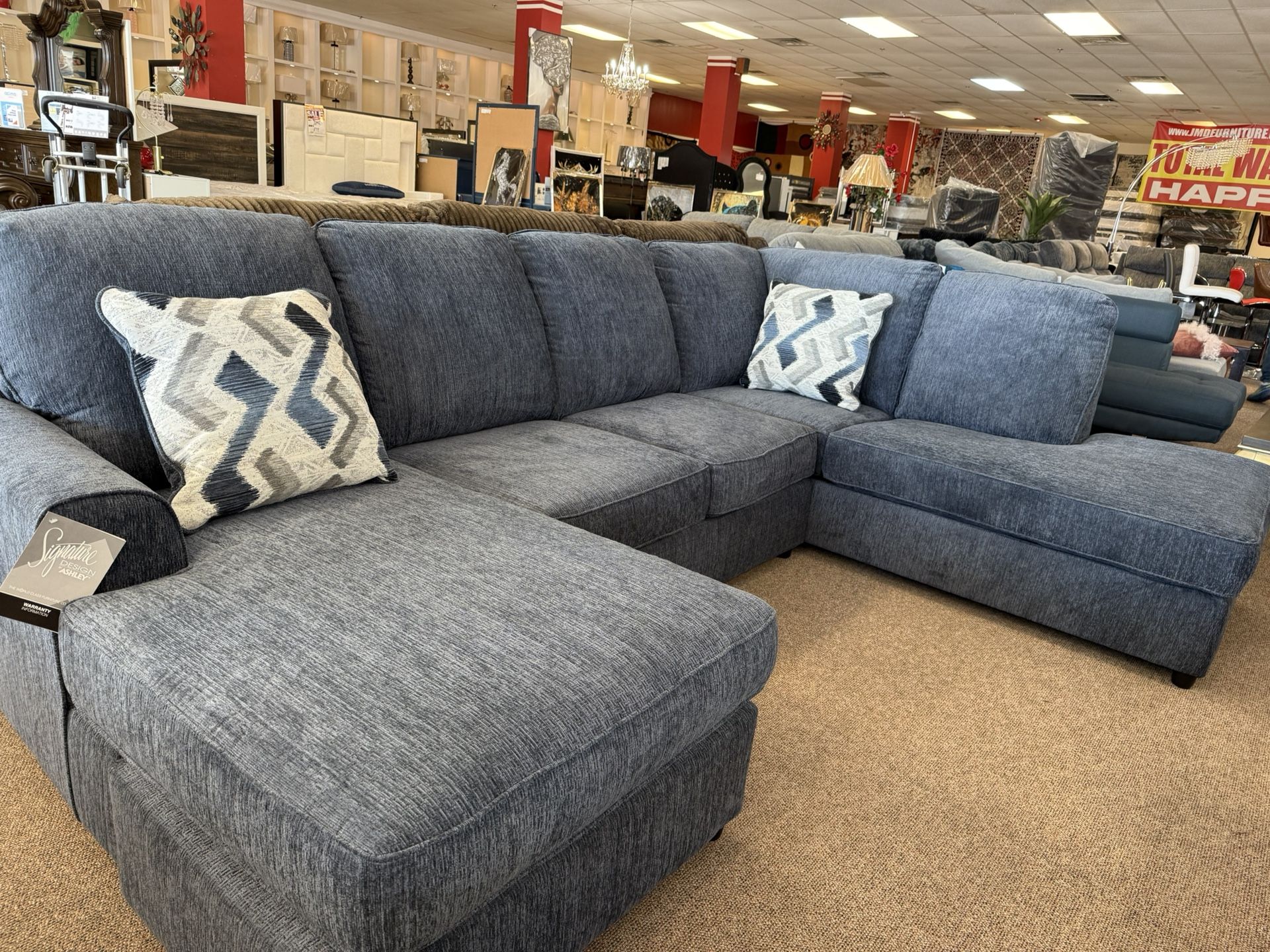 95502… 3 Pc. Sectional