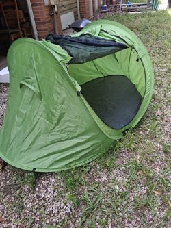 Pop up Tent