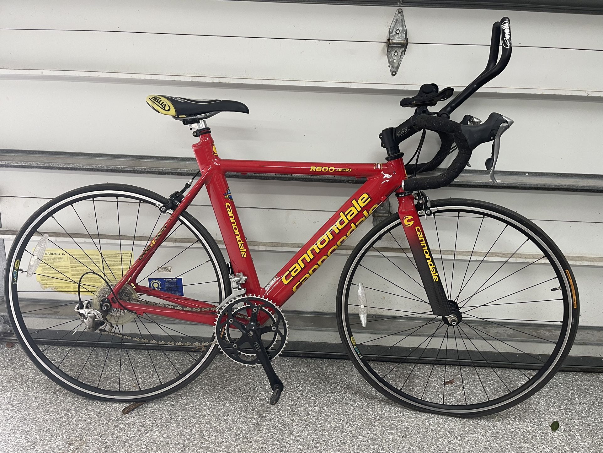 Cannondale R600 Aero
