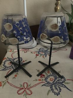 Cute hand painted tea lights 1976 blue flowers