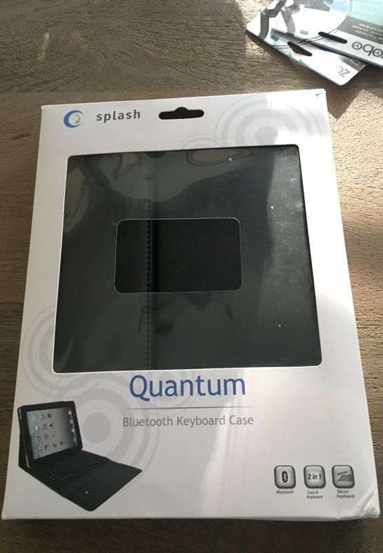 Quantum iPad Bluetooth keyboard