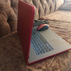 Laptop Dell Inspiron 5755-AMD-A8-especial Para Estudiantes Negocios.