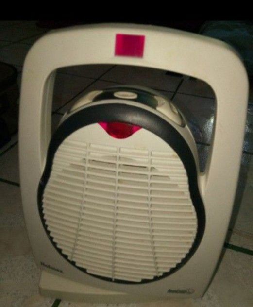 Holmes HFH6402-U Heat Buddy Heater/Fan with Accutemp Plus Digital Thermostat  for Sale in Santa Ana, CA - OfferUp