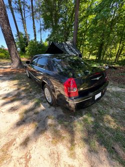 2010 Chrysler 300