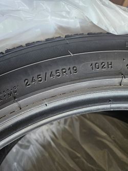 $40 Set of 4 Michelin tires 245/45 R19
