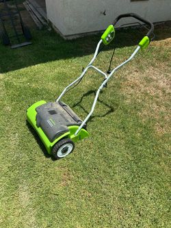 Lawn De thatcher