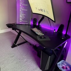 DPS Gaming Desk – Carbon Fiber Texture + LED Side/Back Lights (Curved Workstation)