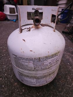 Empty Propane Tanks – $20 Each – Save Over $25!
