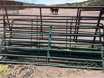 Livestock panels