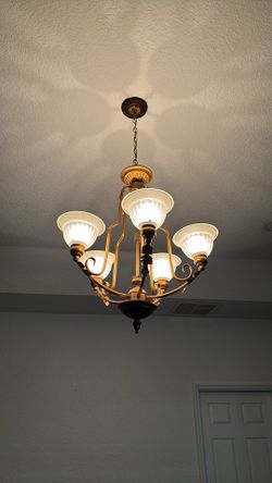 Chandelier Light
