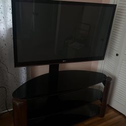 LG TV & TV STAND + YouTube/ Netflix DVD Player