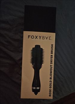 FoxyBae Rose Gold Blowout Dryer Brush
