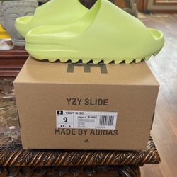 Glow Green Yeezy Slide