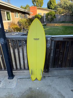 Suhadolnik Surfboard 5’5 fish