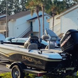 2 Stroke Bass Boat With 90 Mercury