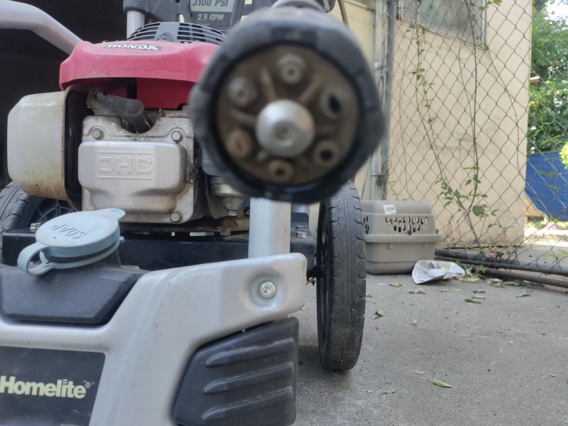 Homelite 3100 Psi Pressure Washer for Sale in Sacramento, CA OfferUp