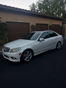 2010 Mercedes-Benz C-Class