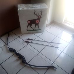 Bow And Arrow set plus target