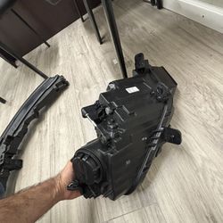 Hyundai sonata headlight LH 2025 OEM