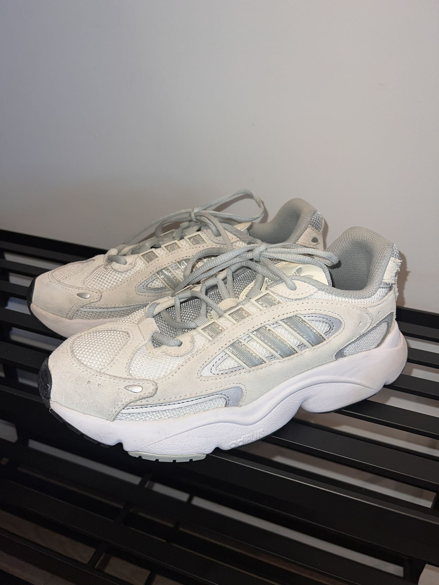 Adidas Trainers Size 8 Women’s 