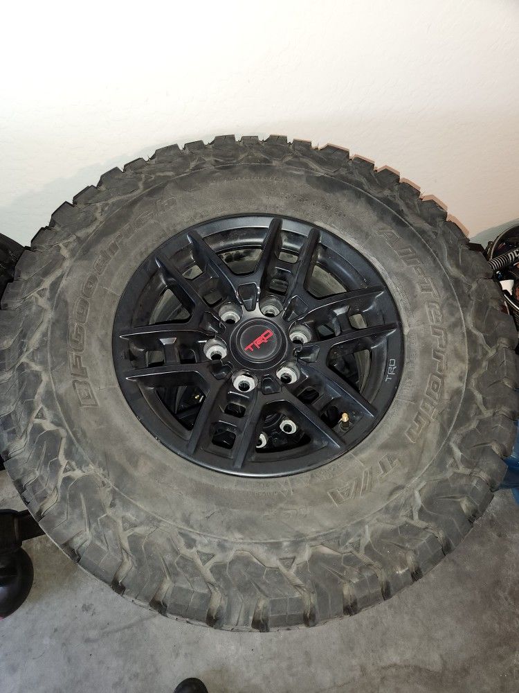 Trd Pro Wheels And KO2 Tires 