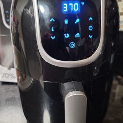 PowerXL Vortex Single Basket Air Fryer with Digital Panel in Black