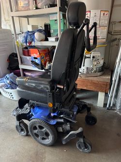 Electric/Motorized Wheelchair - with elevating seat (Negotiable)