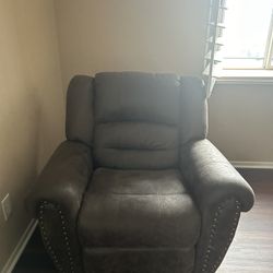 Recliner Chair 