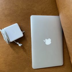 2014 MacBook Pro 11”