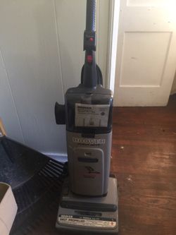Hoover self propelled vacuum cleaner