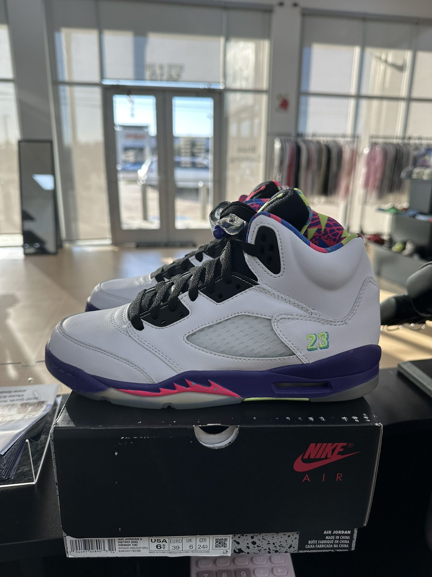 Jordan Retro “Bel Air” Women