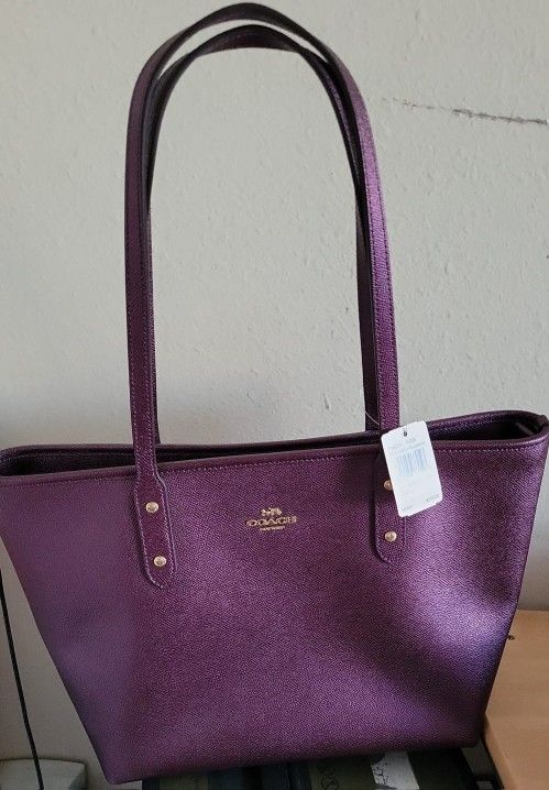 NWT Coach Tote Bag