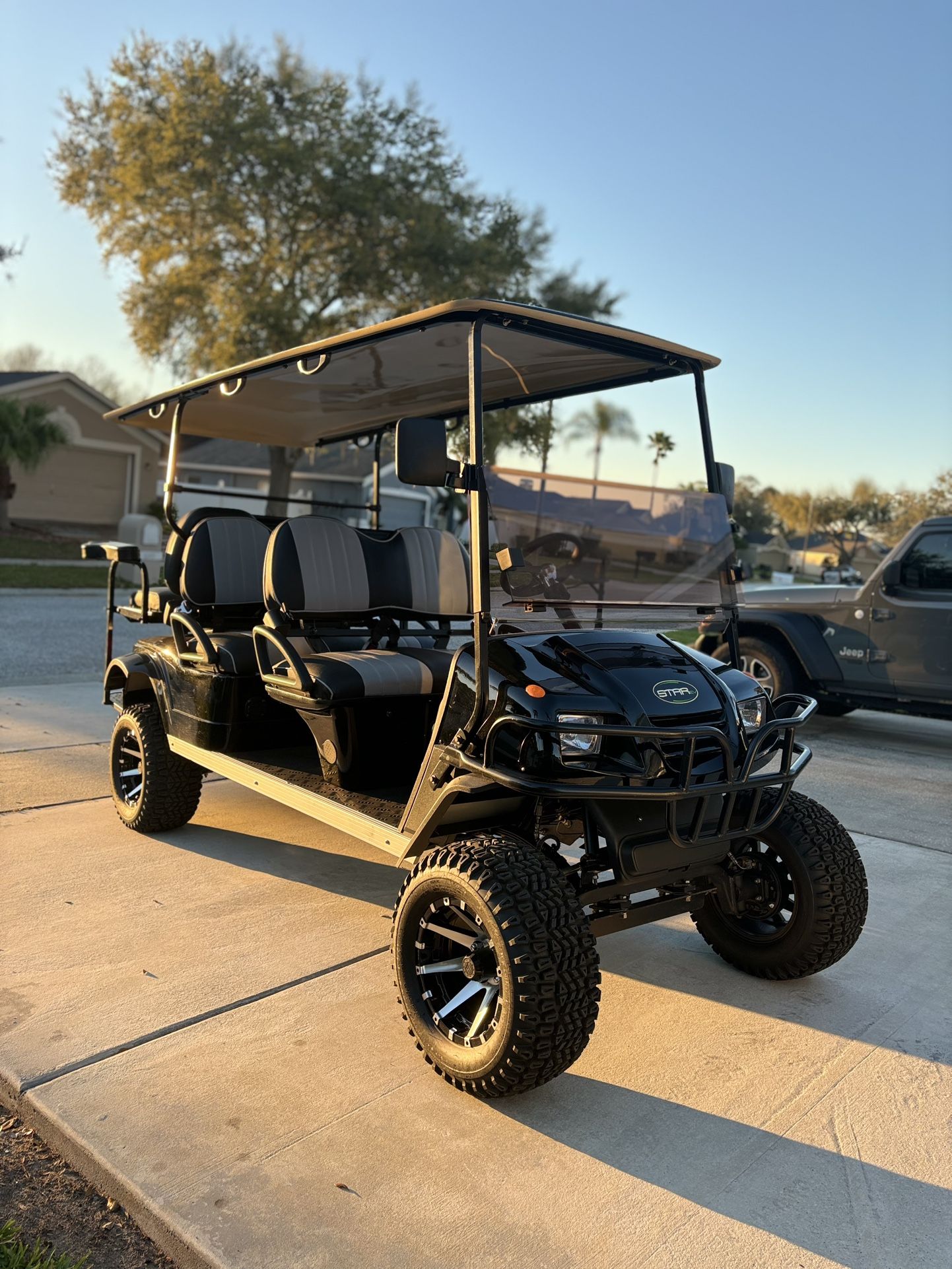 Custom 6 Seater Golf Cart – Bluetooth, LEDs, Rims!