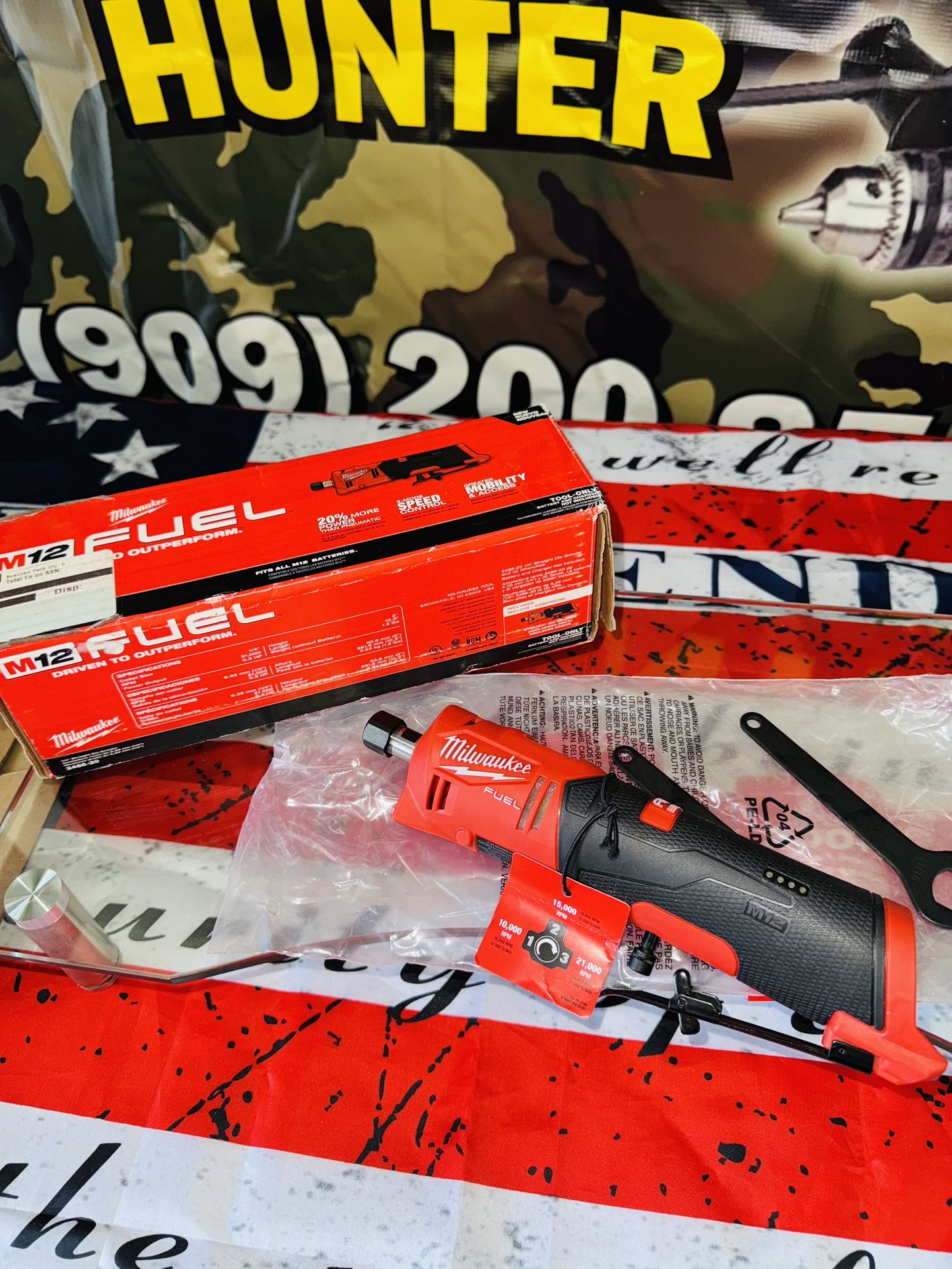 LIKE NEW .. MILWAUKEE M12 FUEL STRAIGHT DIE GRINDER .. (TOOL ONLY)