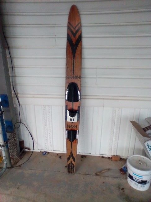 Slolam Gemini Nash Ski