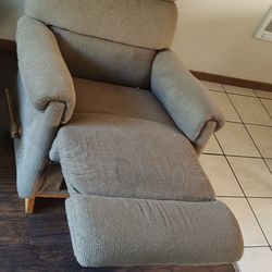 Lazy Boy Recliner Works Perfect 