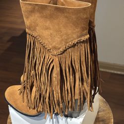 Women's Brown Boots with fringe size 11 / Good Condition